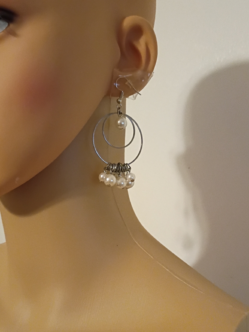 paparazzi Silver Hoop Earrings with White Pearls